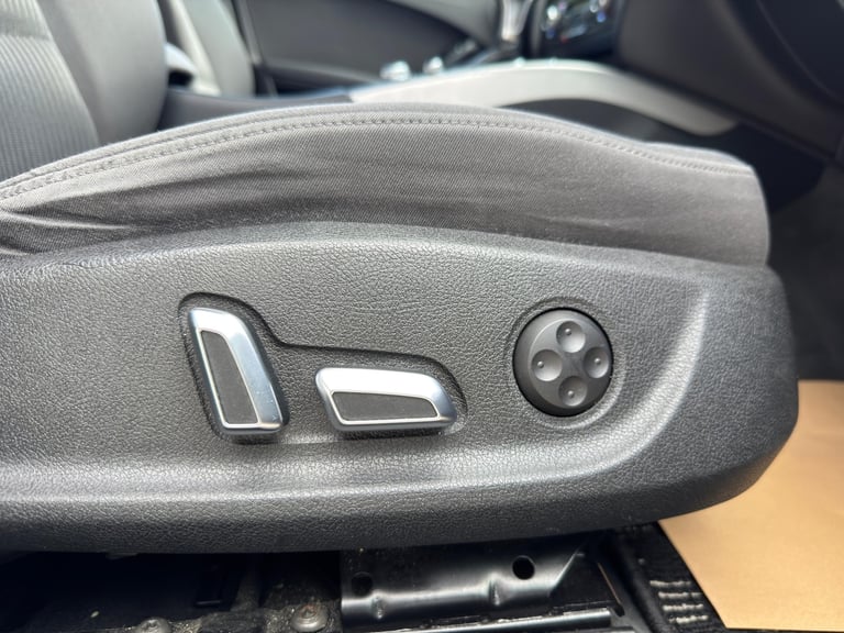 2014 Audi A4 2.0T 5DR Estate Petrol Automatic