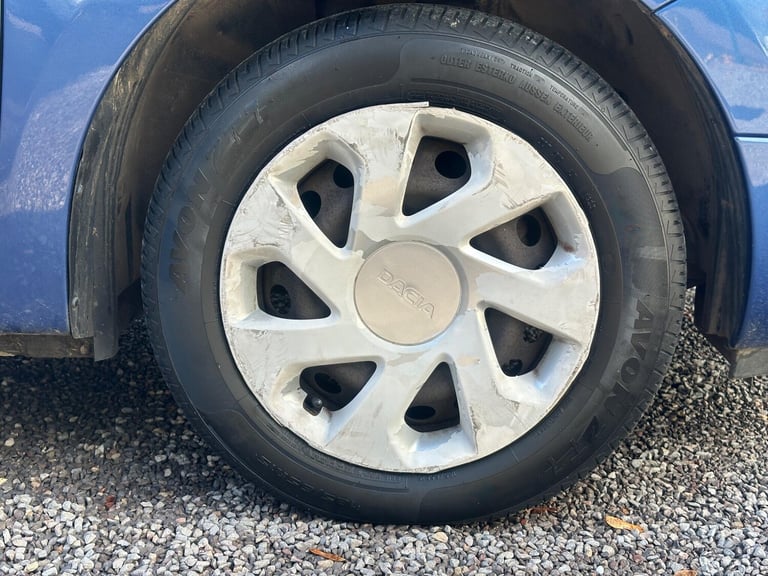 2013 Dacia Sandero 0.9 TCe Laureate Euro 5 5dr HATCHBACK Petrol Manual