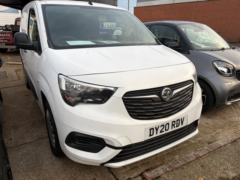 2020 Vauxhall Combo 1.6 Turbo D 2300 Sportive Panel Van 4dr Diesel Manual L1 H1