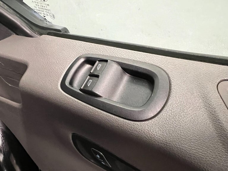 2022 Ford Transit 2.0 350 EcoBlue Leader RWD L4 H3 Euro 6 (s/s) 5dr Welfare Diesel Manual