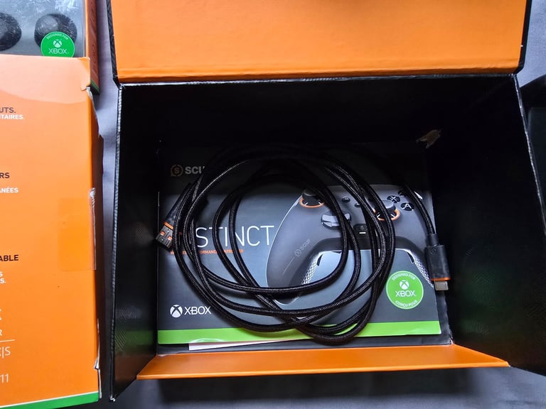 Xbox Controller /PC - Scuf Instinct Pro Wireless (or wired), plus multiple accessories