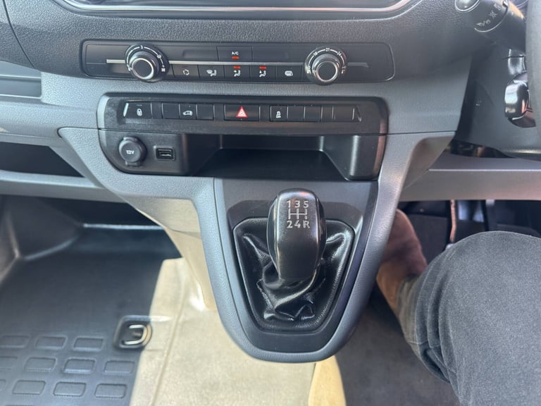 2018 Citroen Dispatch 1000 1.6 BlueHDi 95 Van Enterprise VERSATILE DIESEL VAN (NEW SHAPE) NO VAT ...