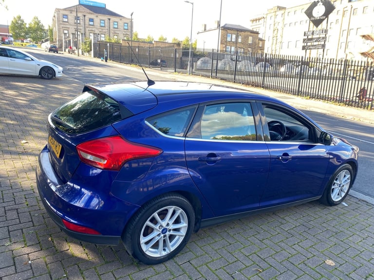 2015 Ford Focus 1.5 TDCi 120 Zetec 5dr HATCHBACK Diesel Manual