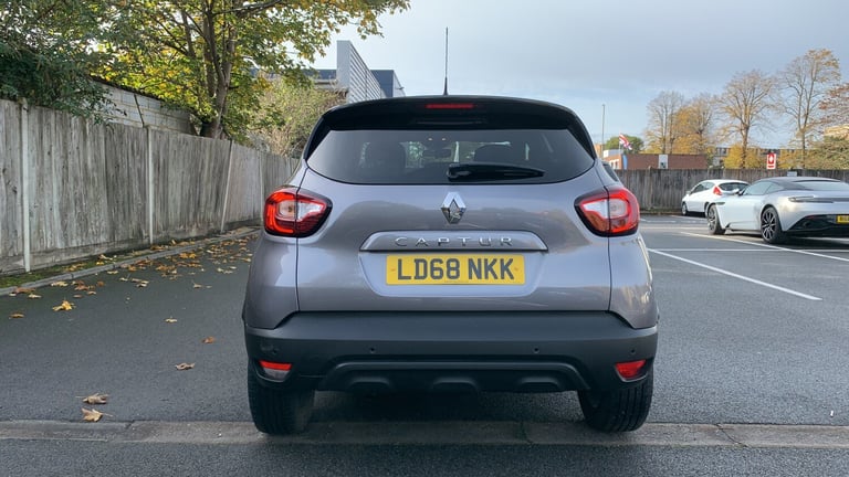2018 Renault Captur 0.9 TCe ENERGY Iconic SUV 5dr Petrol Manual Euro 6 (s/s) (90 ps) SUV Petrol M...