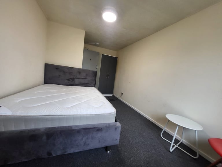 image for Spacious & Newly Renovated Supported Housing – Universal Credit / PIP / DSA / ESA / JSA ACCEPTED