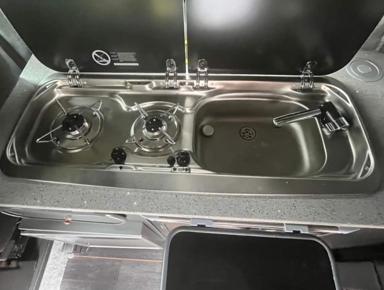 2015 (65) FORD TRANSIT CUSTOM 2.2 TDCi 290 ECO-TE HIGH TOP CAMPER STUNNING WOW!!