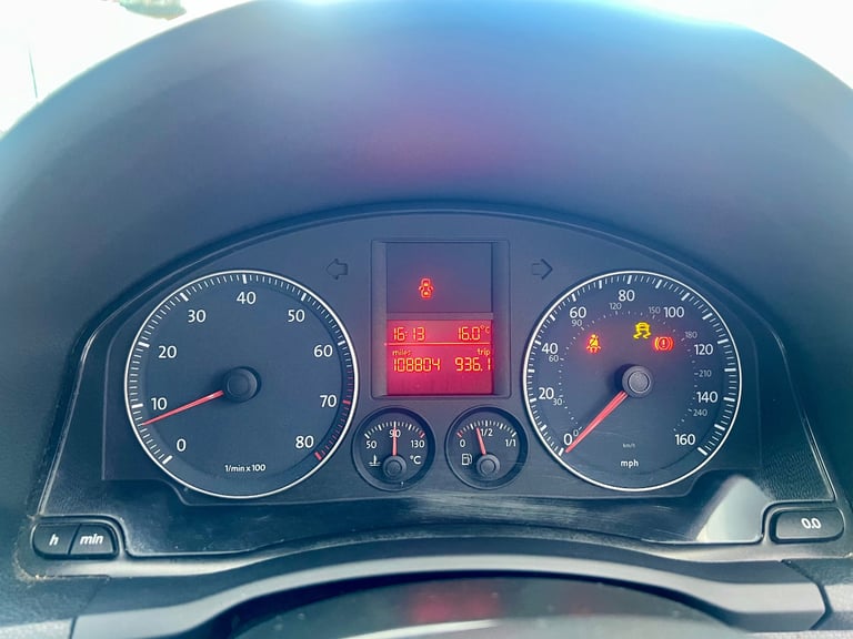 Volkswagen, GOLF, Hatchback, 2006, Manual, 1598 (cc), 5 doors