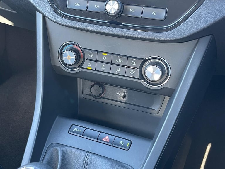 2018 MG MG3 1.5 VTi-TECH Exclusive Euro 6 (s/s) 5dr HATCHBACK Petrol Manual
