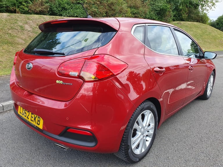 KIA CEED 1.6 CRDi 2 EcoDynamics 5dr Tax £20 Super condition Recent major service