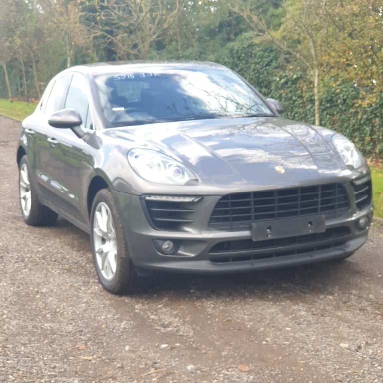 PORSCHE MACAN S (2015) 3.0 TD V6 S SUV 5dr Diesel PDK 4WD Euro 6 260P/S STUNNING