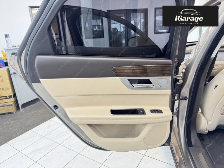 2016 Jaguar XF 2.0d Portfolio Saloon 4dr Diesel Auto Euro 6 (s/s) (180 ps) Saloon Diesel Automatic