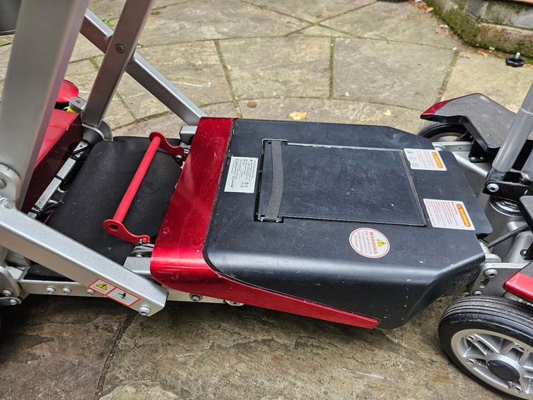 Drive Devilbiss AutoFold Elite Auto Folding Mobility Scooter With Suspension