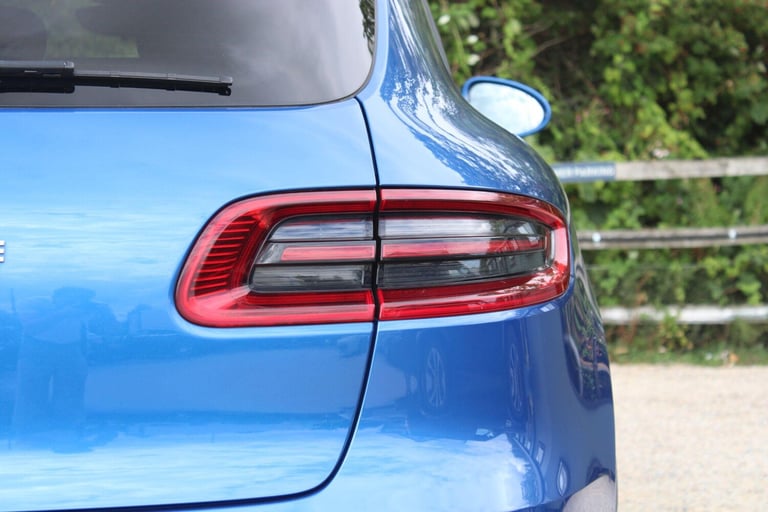 2015 Porsche Macan 2.0T PDK 4WD Euro 6 (s/s) 5dr ESTATE Petrol Automatic