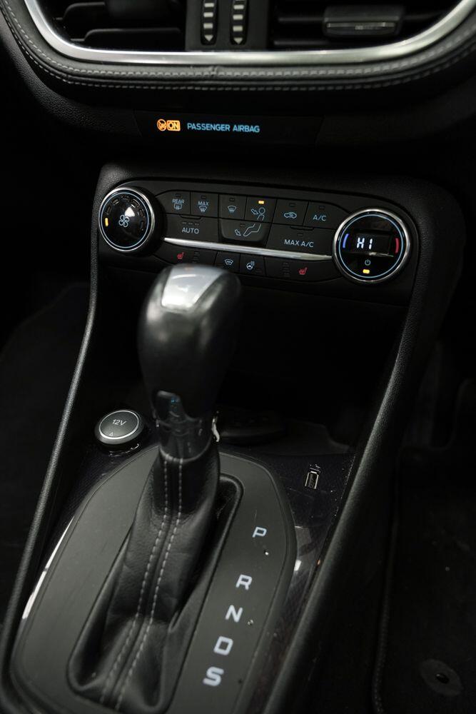 2018 Ford Fiesta 1.0T EcoBoost Vignale Auto Euro 6 (s/s) 5dr HATCHBACK Petrol Automatic