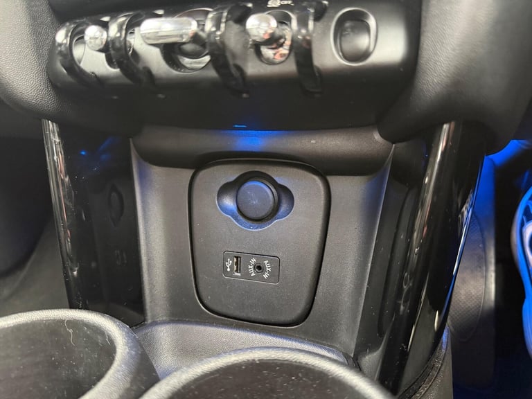 2016 MINI Hatch 2.0 Cooper SD Euro 6 (s/s) 5dr HATCHBACK Diesel Manual