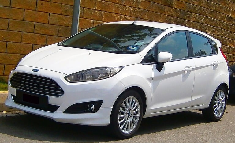 2013 FORD FIESTA 