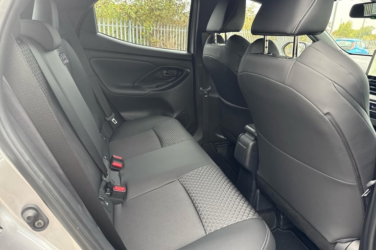 2025 Toyota Yaris 1.5 Hybrid 130 Excel 5dr CVT Hatchback Hybrid Automatic