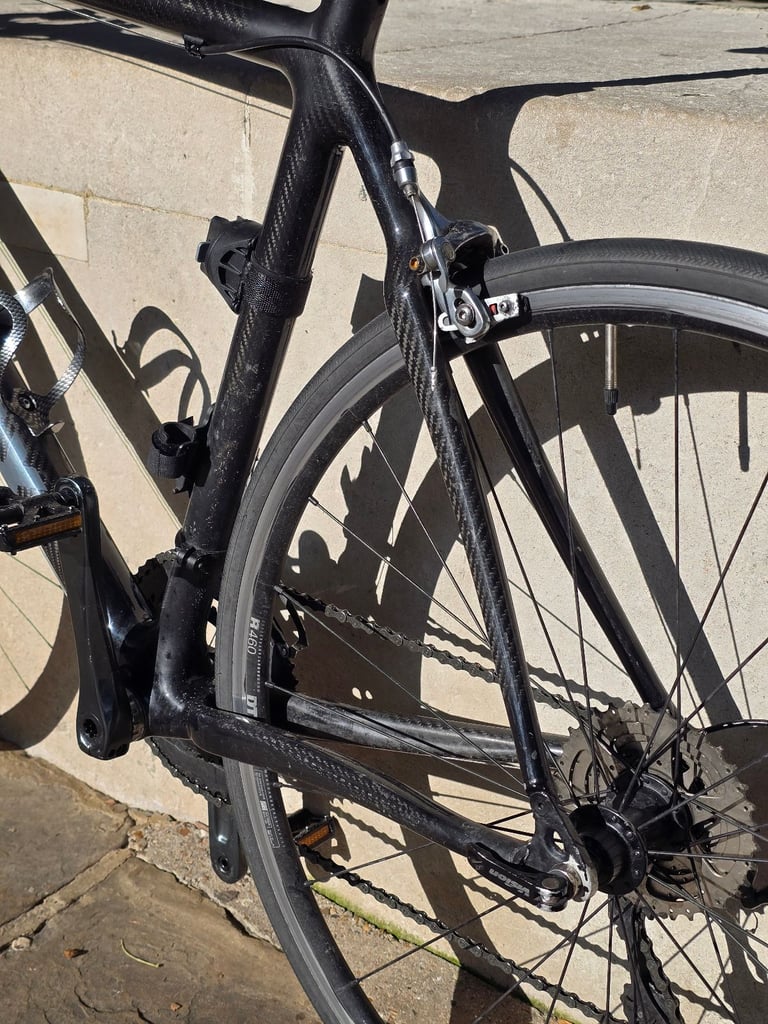 Full carbon fibre Planet X PRO racing bike super fast and upgraded 🔥