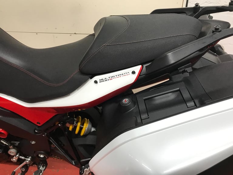 DUCATI MULTISTRADA 1200 S PIKES PEAK 