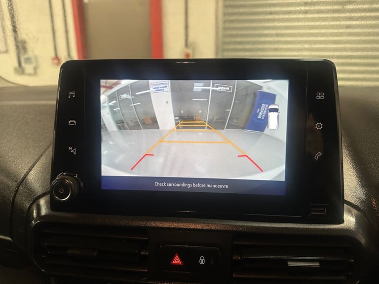 2023 23 VAUXHALL COMBO 1.5 TURBO D 2300 PRO L1 H1 EURO 6 100 BHP * 20,300 3 SEAT