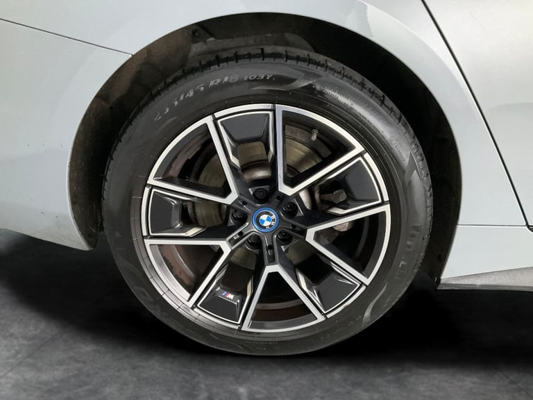 2022 BMW i4 40 83.9kWh M Sport Gran Coupe 5dr Electric Auto eDrive (340 ps) - HUD - CAR Hatchback...