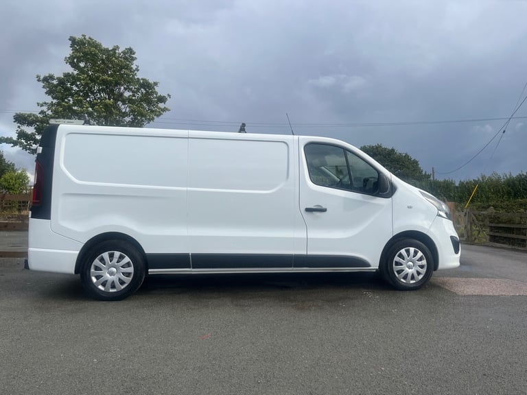 2018 Vauxhall Vivaro 2900 1.6CDTI 120PS Sportive H1 Van LWB long wheel base PANEL VAN Diesel Manual