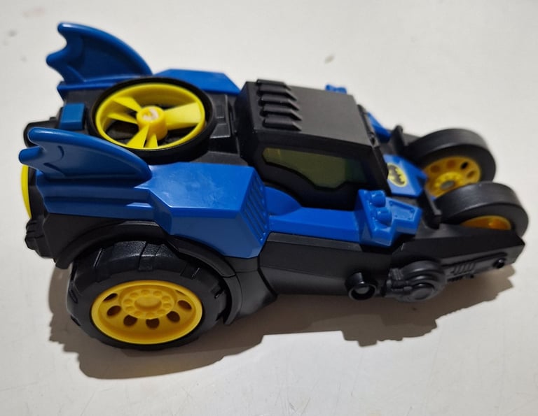 5 Imaginext Batman and Baddie vehicles
