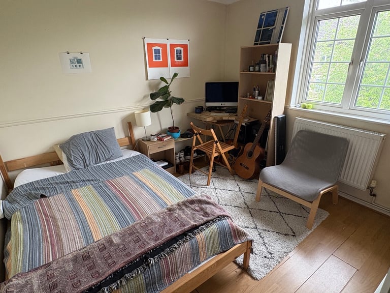 Sublet in Haggerston/Hoxton for the month of December