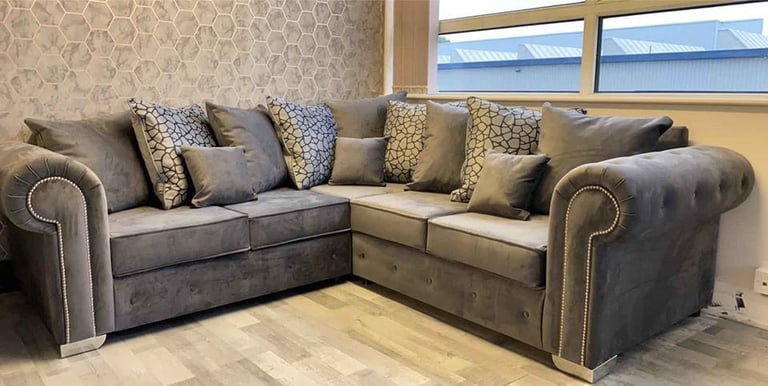 image for 👍🌹Luxuries brand new 3 seater corner sofa 2 seater velvet sofa
