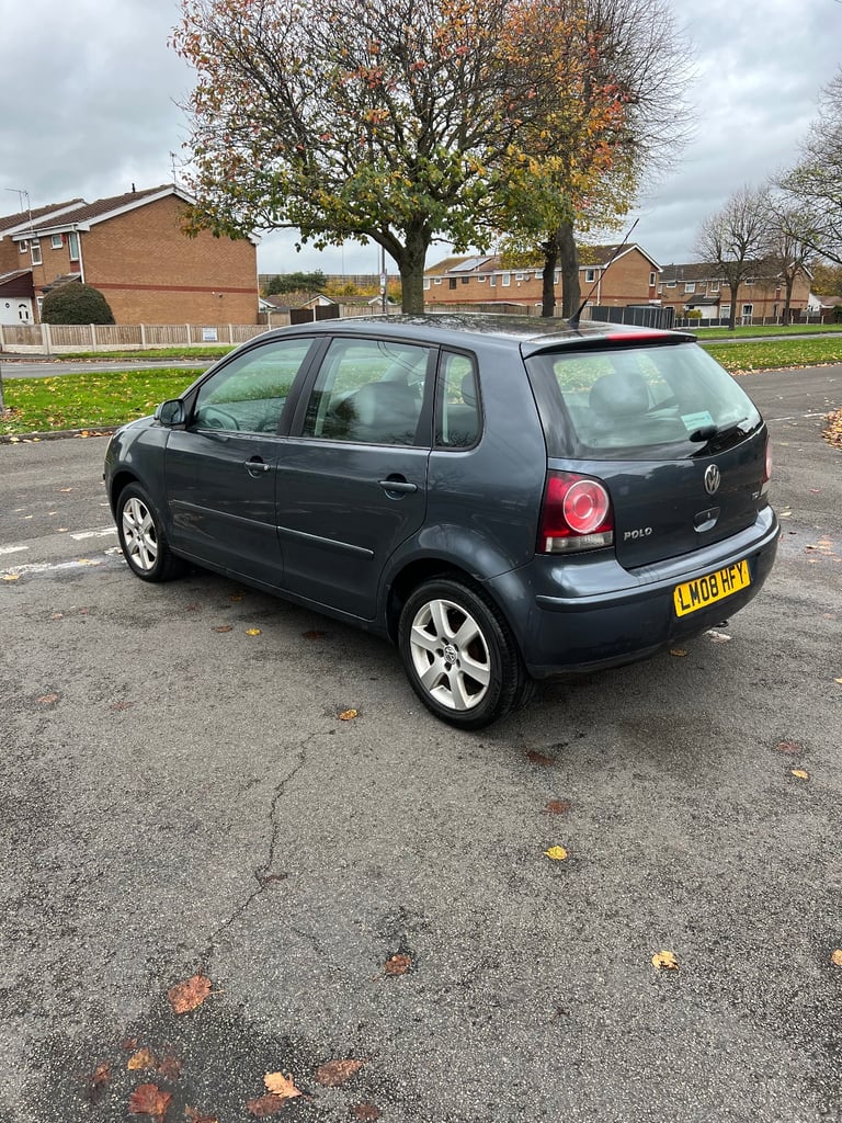 8 CARS FOR SALE - RUN DRIVE MOT 