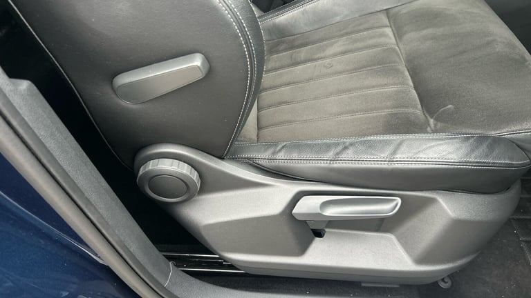 2023 Skoda Karoq 1.5 TSI SE L 5dr DSG Petrol Estate Estate Petrol Automatic