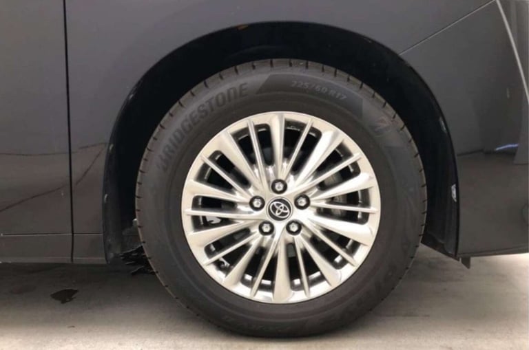 2015 Toyota Vellfire EXECUTIVE LOUNGE 3.5 V6 GRADE 4 FRESH IMPORT MPV Petrol Automatic