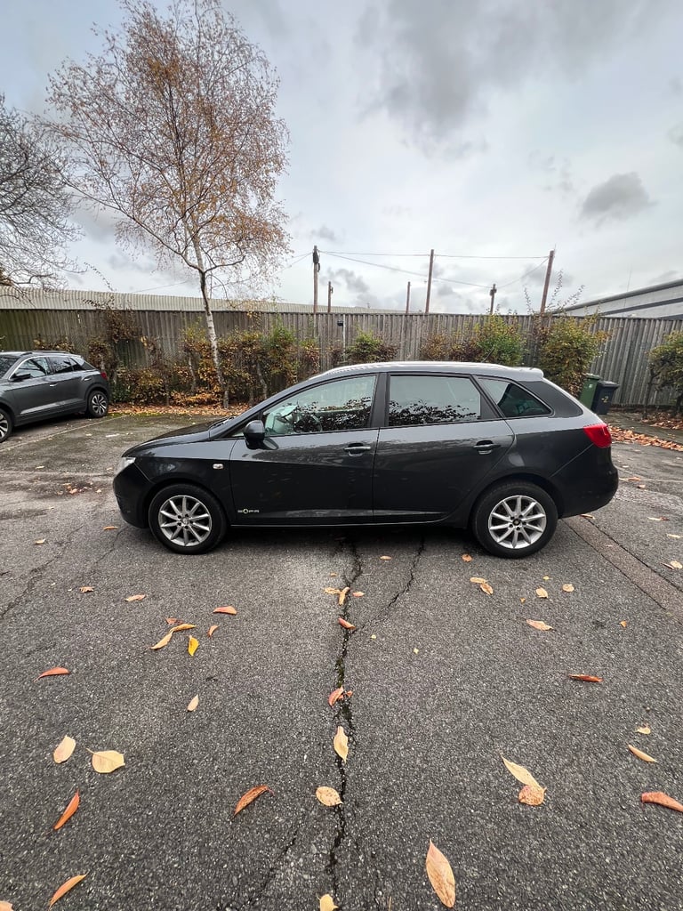 Seat, IBIZA, Estate, 2011, Manual, 1199 (cc), 5 doors vw