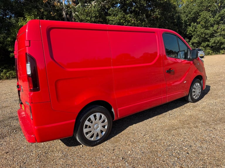 2015 Vauxhall Vivaro 1.6 CDTi 2700 BiTurbo ecoFLEX Sportive L1 H1 Euro 5 (s/s) 5dr PANEL VAN Dies...
