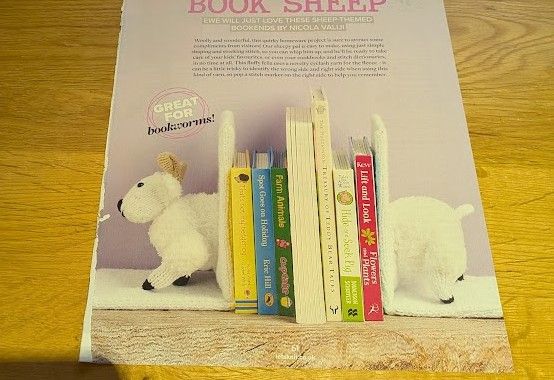 Sheep Book Ends Knitting Pattern.