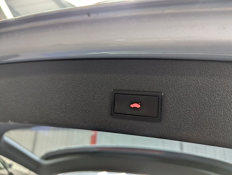 2009 Audi Q5 2.0 TDI Quattro S Line 5dr S Tronic ESTATE Diesel Automatic