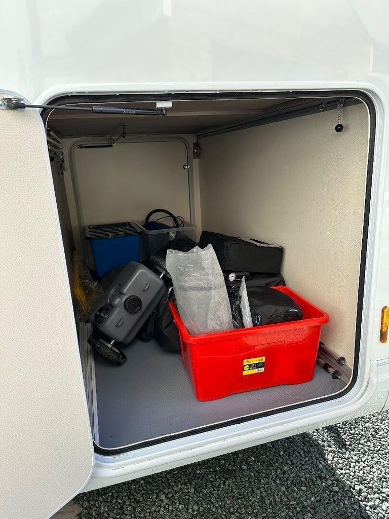 2016 Hobby Optima DE LUXE T70 GE
