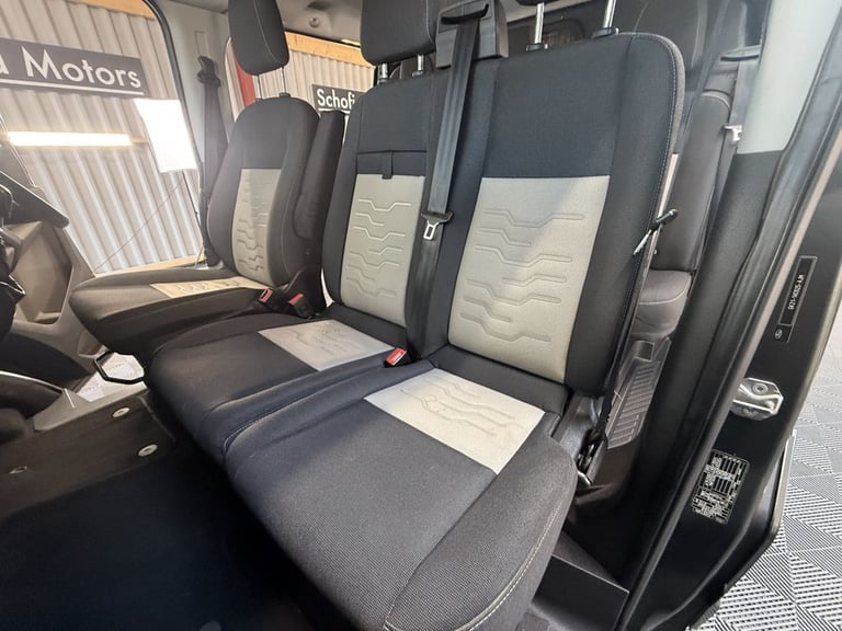 2017 Ford Transit Custom 2.0 TDCi 310 Limited Crew Cab Van 5dr Diesel Manual L1 H1 (163 g/km, 128...