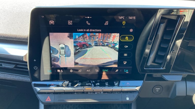 2024 Renault Megane E Tech EV60 160kW Iconic 60kWh Optimum Charge 5dr Auto Electric Hatchback Hat...