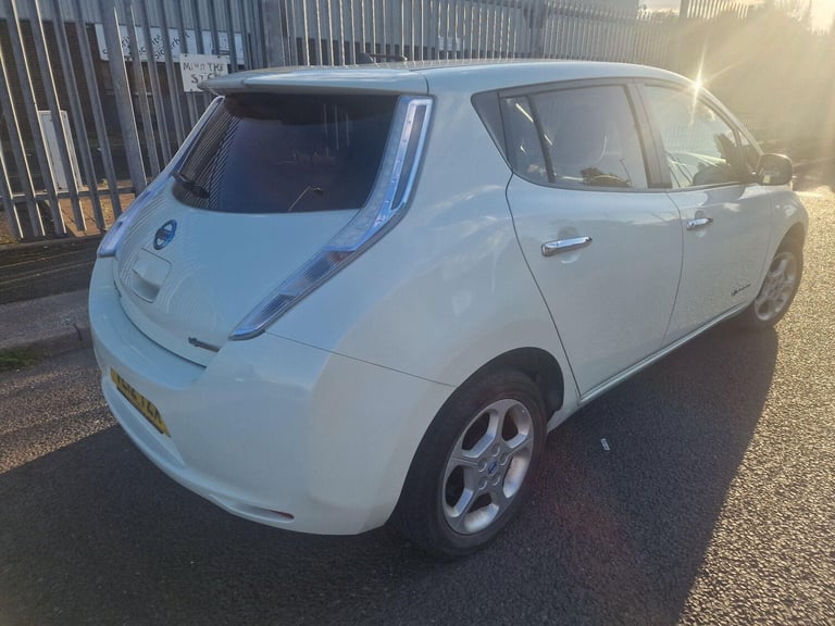 2012 Nissan Leaf 80kW 5dr Auto HATCHBACK ELECTRIC Automatic