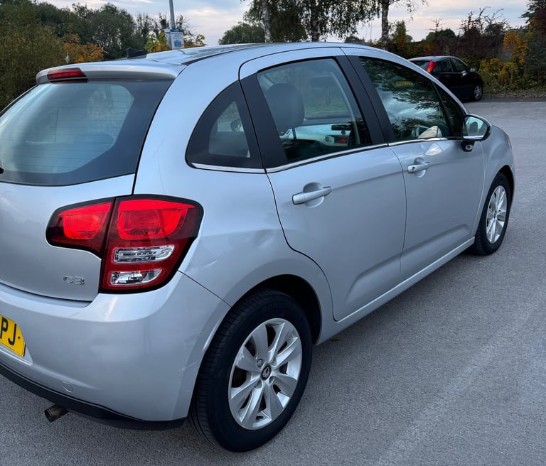 Citroen, C3, Hatchback, 2012, Manual, 1360 (cc), 5 doors