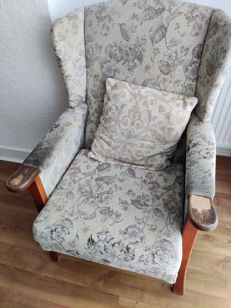 Various items - free to collect 