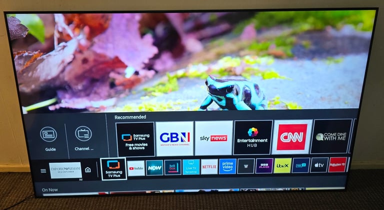Samsung SMART tv 75 inch 4k UHD Fully Working order  