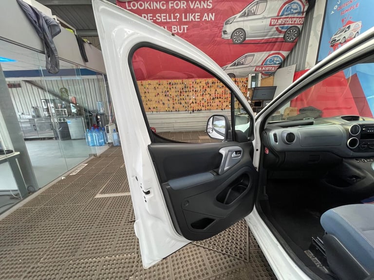 2009 Citroen Berlingo Berlingo Multispace VTR HDi 75 Camper DIESEL Manual