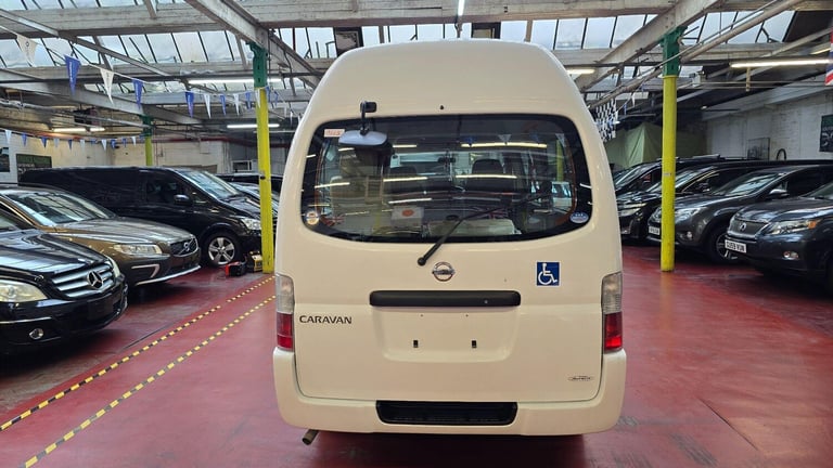  Nissan Elgrand Caravan twin mobility Chair auto lift Petrol Automatic