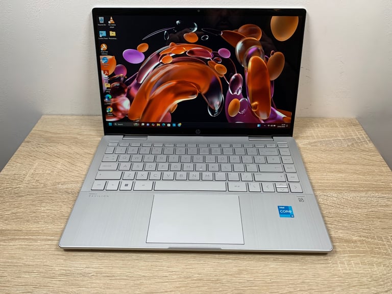 HP i3 13thGen TouchScreen x360 Full HD UltraFast Laptop, 8GB 256GB SSD, LIKE NEW