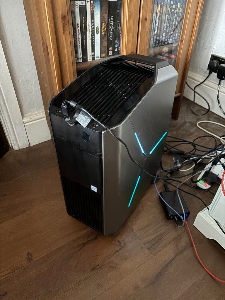 image for High-Spec Alienware Aurora R7 Gaming PC - i7-8700K, 64GB RAM, GTX 1080ti