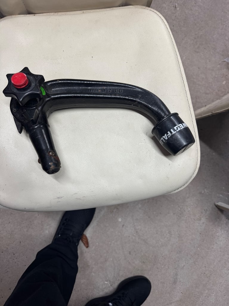 Towbar