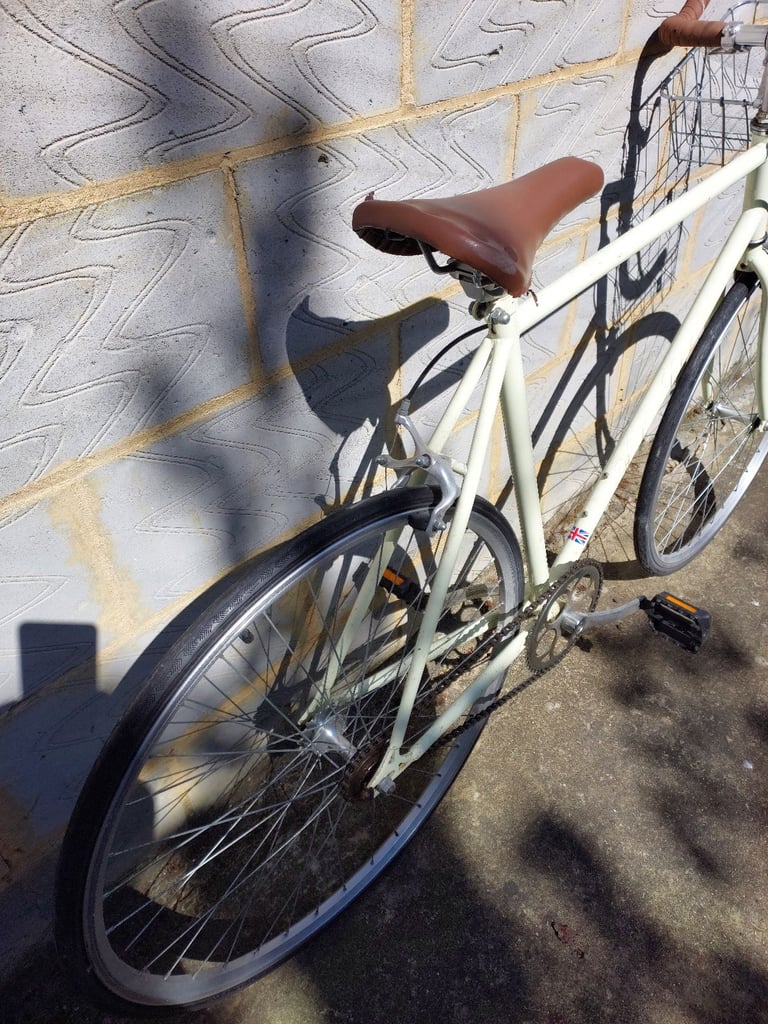 Vintage Hackney Club single gear bicycle