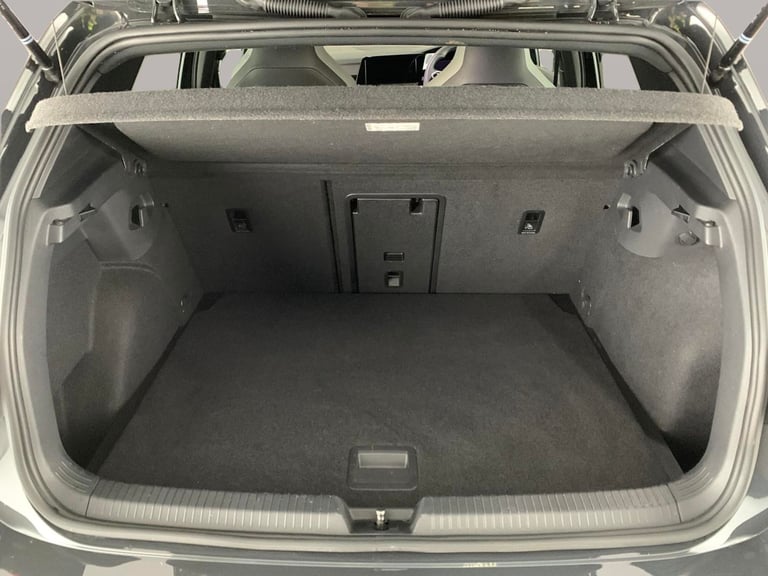 2023 Volkswagen Golf 1.5 eTSI MHEV R-Line Hatchback 5dr Petrol Hybrid DSG Euro 6 (s/s) (150 ps)  ...